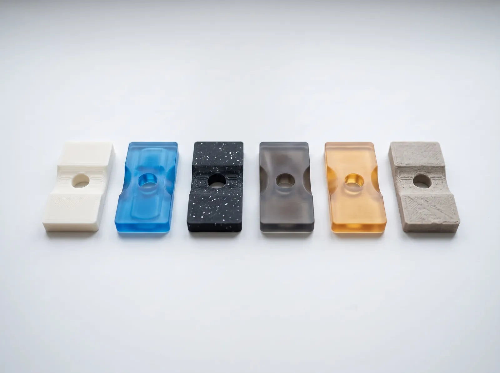 Tough Resin — Materialeprøver i samme geometri